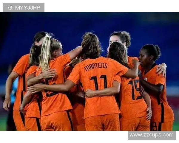 荷兰女足球员马滕斯：从青涩新人到世界顶级前锋的成长历程