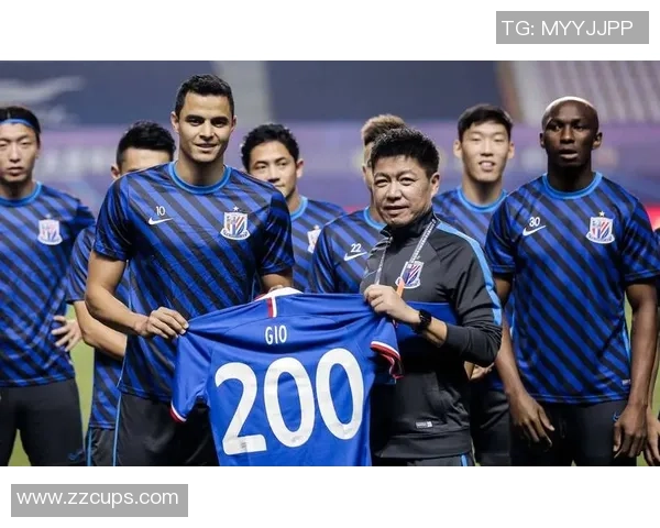 足球传奇闪耀赛场群英汇聚 全面解析球星风采与荣耀时刻 足球传奇闪耀赛场群英汇聚 全面解析球星风采与荣耀时刻