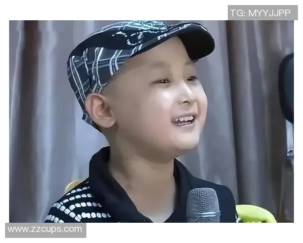 足球小海豚是谁 球场上的天才少年背后隐藏的故事揭秘 足球小海豚是谁 球场上的天才少年背后隐藏的故事揭秘