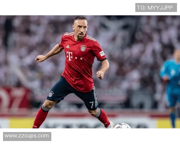 足球球星如何通过个人技术展现压倒性优势成就虐人式进攻盛宴 足球球星如何通过个人技术展现压倒性优势成就虐人式进攻盛宴